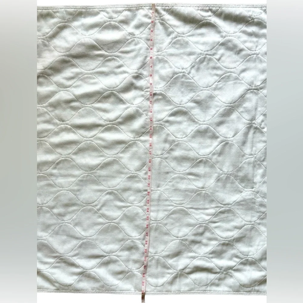 N/A mattress protector